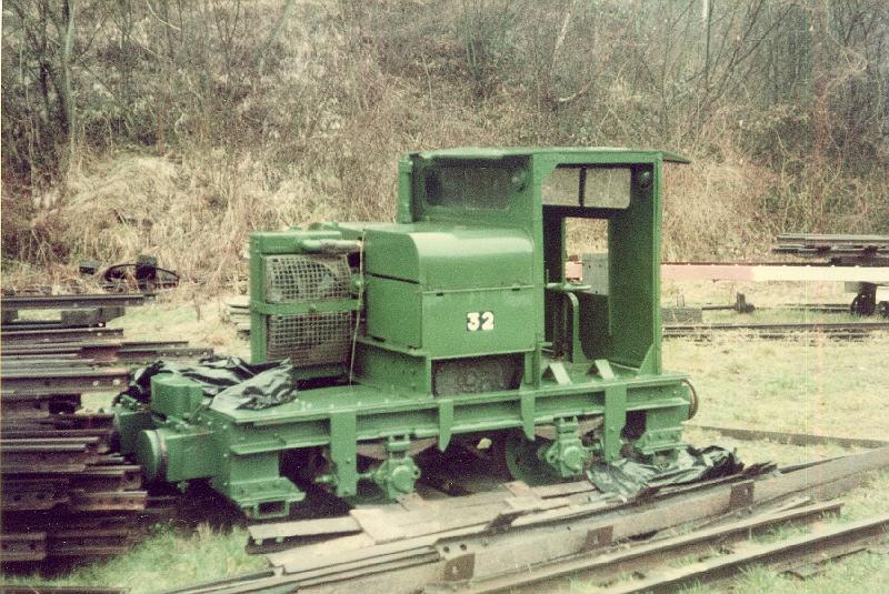 mr10161-49-brockham-070282.jpg - Motor Rail 10161/1950 from the 2ft 11in gauge system of 
London Brick's works at Arlesey, Befordshire.