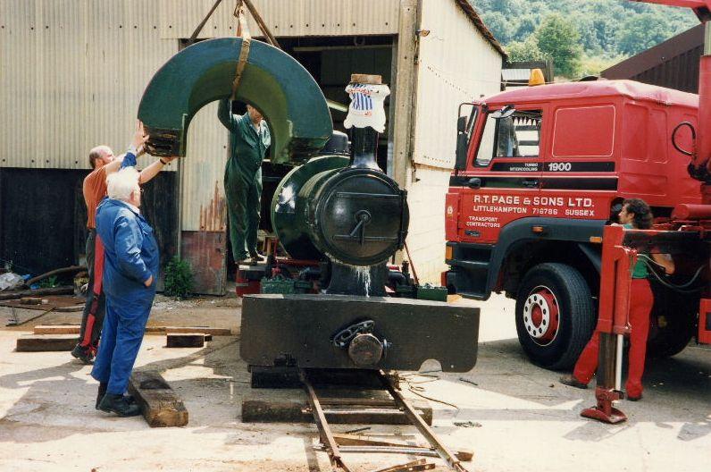 peter-and-tank-3.jpg - As the Museum did not at that time have a crane, Page's of Littlehampton came to our rescue.