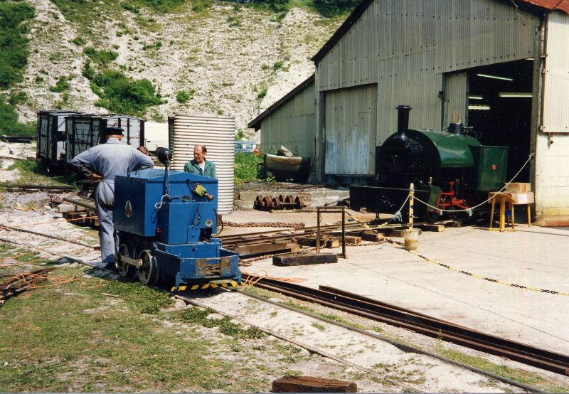 peter-comes-out-1.jpg - After painting, Peter was drawn out of the workshop using the blue battery loco and a system of pulley blocks.