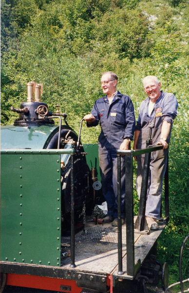 peter-comes-out-7.jpg - This is thems what done most of it, Doug Bentley (left) and Bill Johnson.